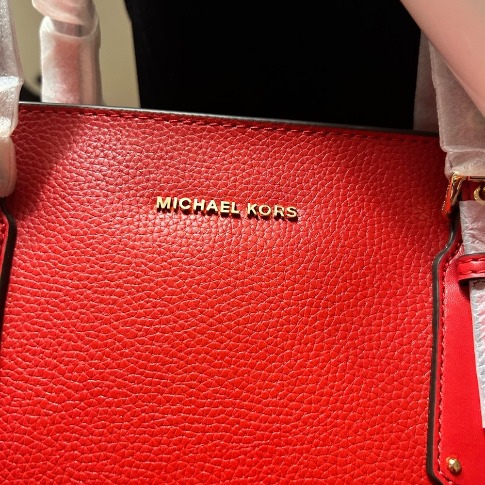 Sold - Picture 2 of 16